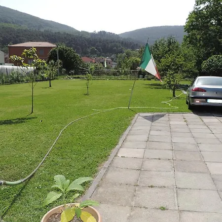 Isa * Ameglia